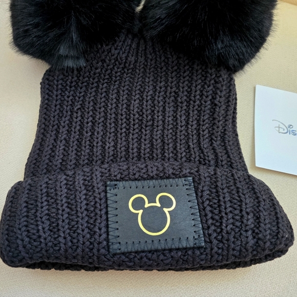 Disney x Love Your Melon Black Mickey Mouse Kids Double Pom Pom Beanie 2018 - Picture 2 of 10